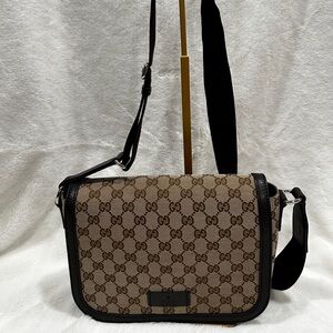 Stunning Gucci Monogram Flap Messenger Bag Beige Dark Brown  Authentic